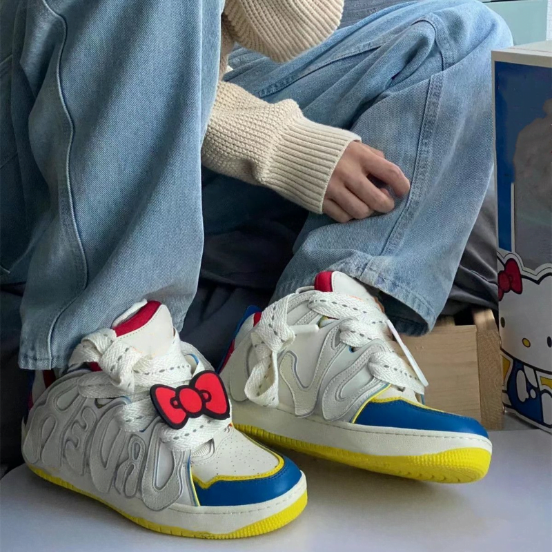 2-main-hello-kitty-baskets-de-luxe-vulcanisees-pour-femmes-chaussures-plates-et-legeres-respirantes-decontractees