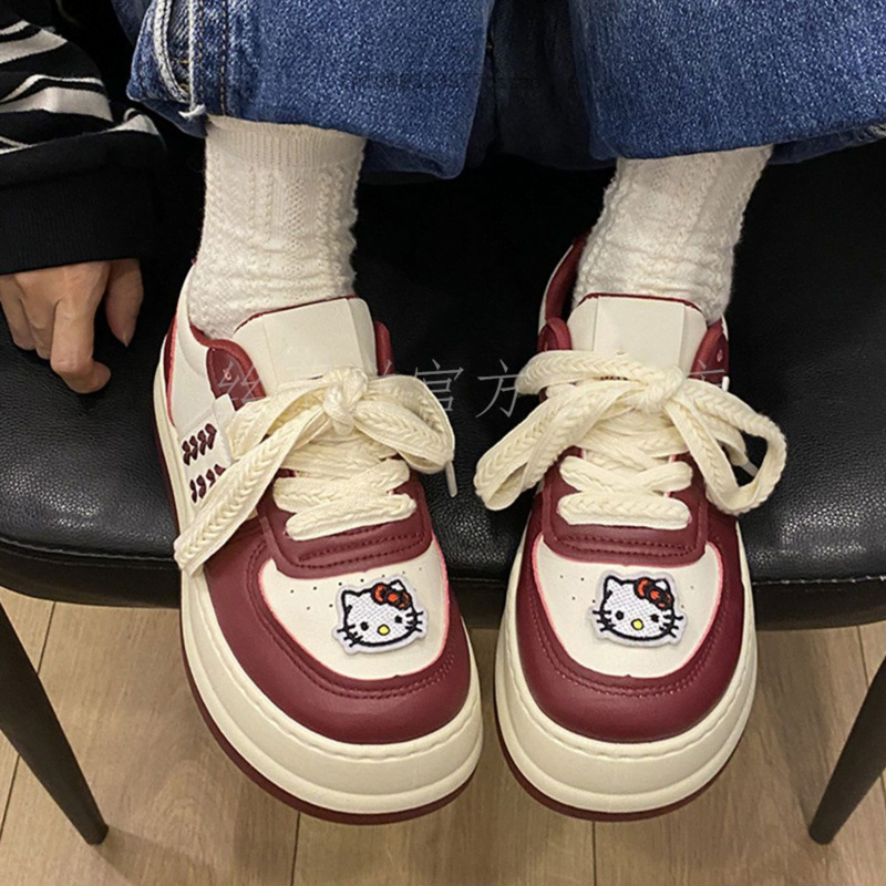4-main-sanurgente-hello-kitty-chaussures-de-canize-kawaii-pour-femme-baskets-de-style-coreen-semelle-plate-chic-polyvalent-y2k