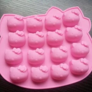 Moule à chocolat hello kitty arrondi